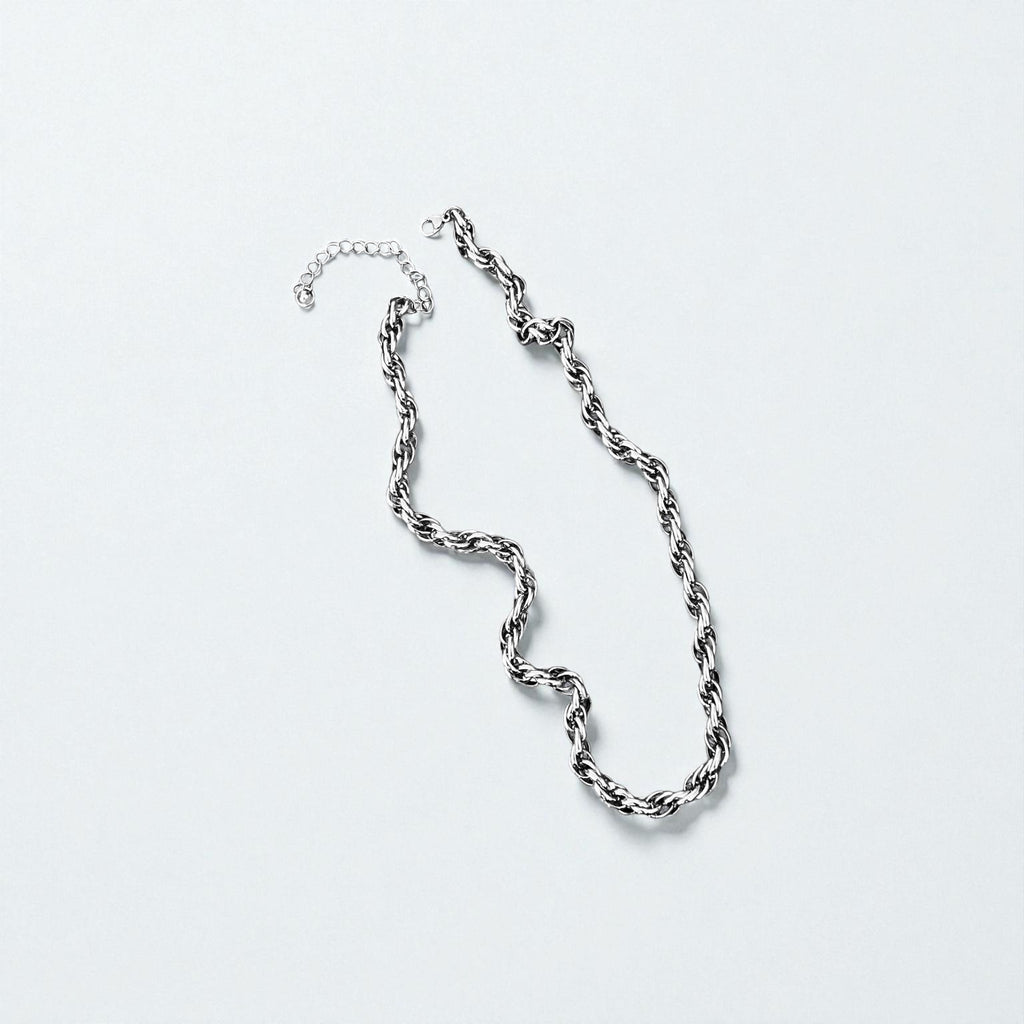 Minimalist necklace