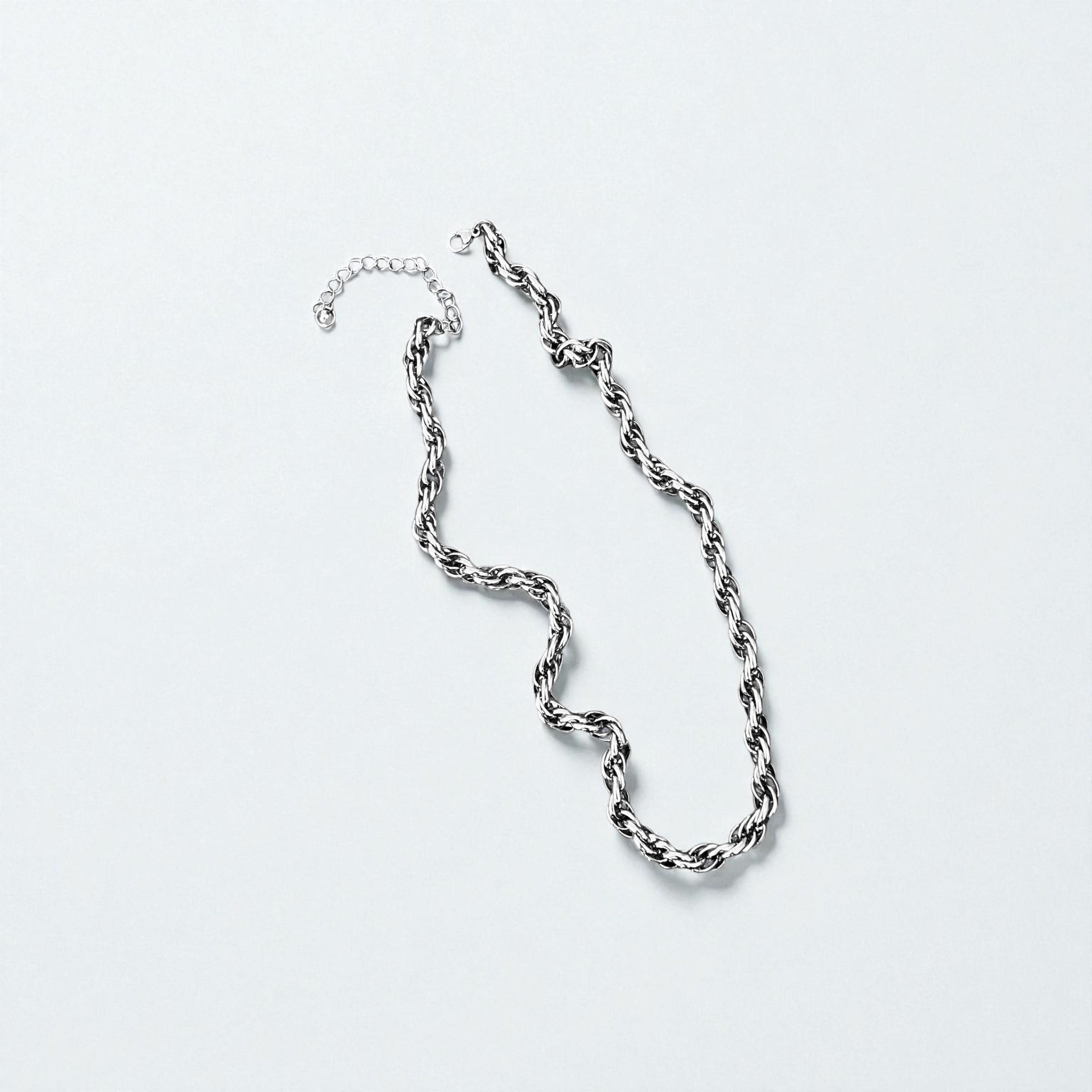 Minimalist necklace